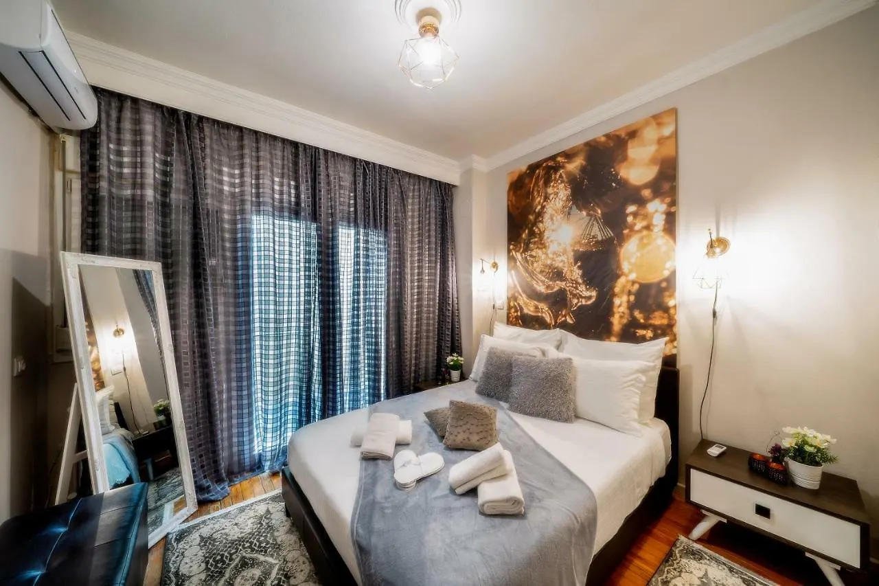 Corona Deluxe Apt. Thessaloniki