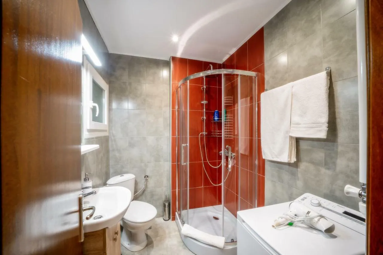Corona Deluxe Apt. Thessaloniki